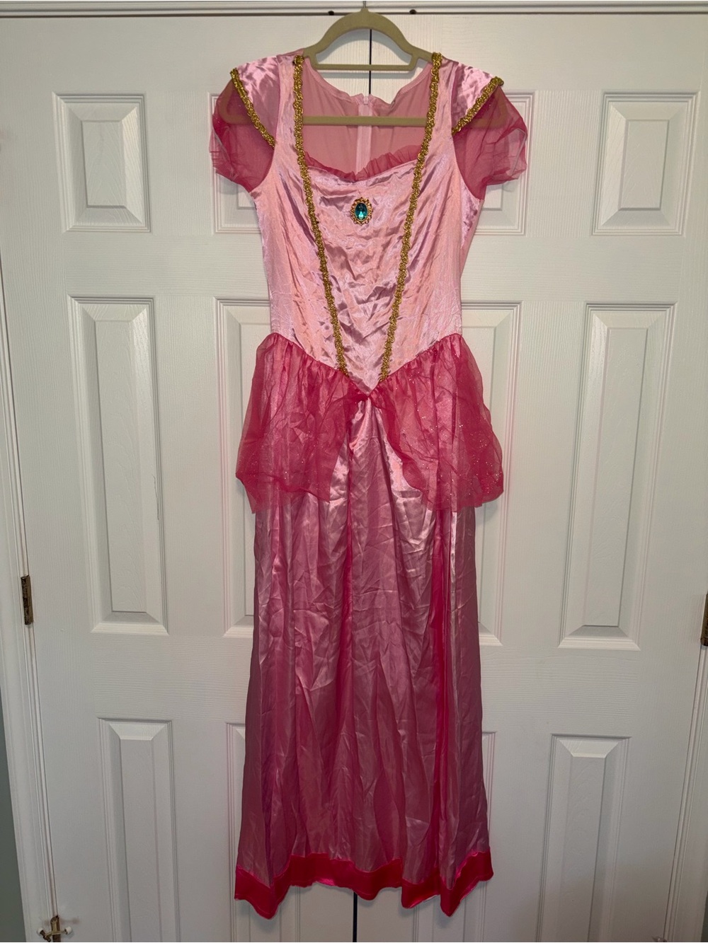 Pink Princess womens Costume Dress with Gold Trim size medium